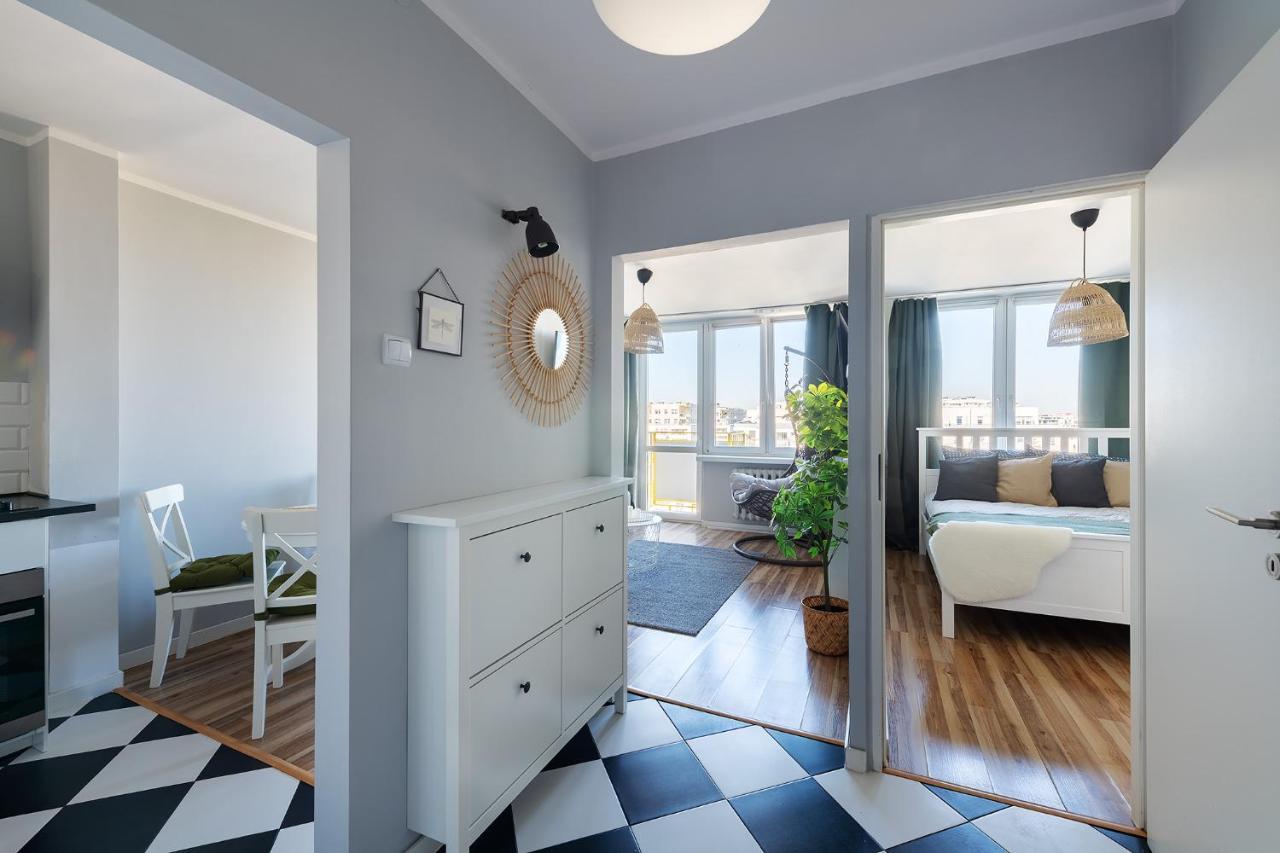 Apartament Maklakiewicza 17 - 700m Od Szpitala Mswia - 4km Do Lotniska Chopina - Maly Balkon - Piekny Widok Na Centrum Warszawy Warszawa